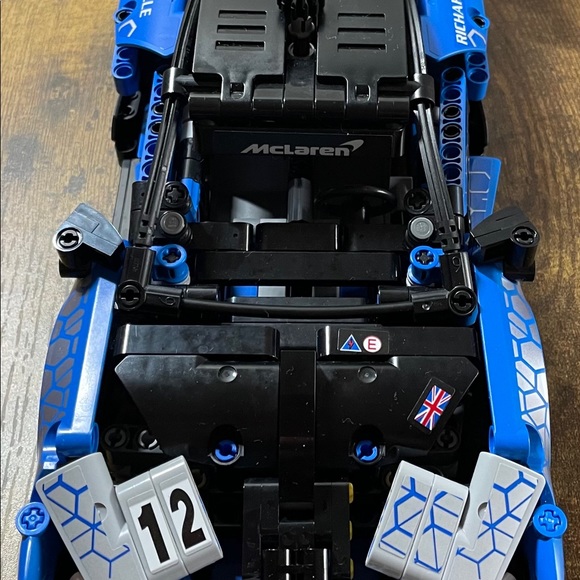 Lego McLaren Senna - used with box - Picture 5 of 16